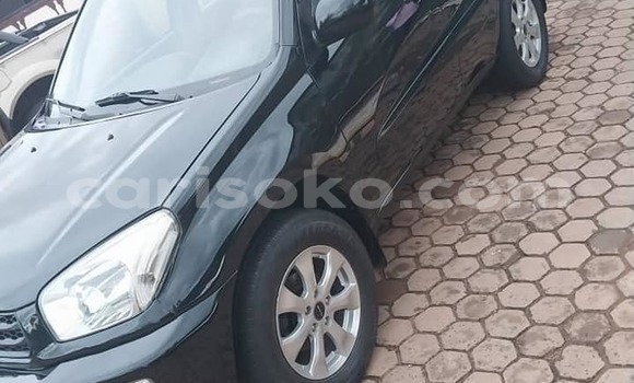 Acheter Occasion Voiture Toyota RAV4 Noir à Kigali, Rwanda Acheter Occasion Voiture Toyota RAV4 Noir à Kigali, Rwanda