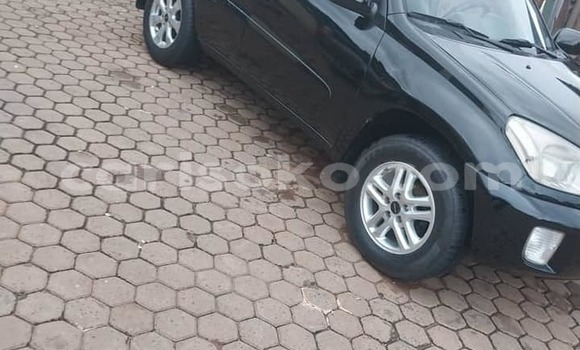 Acheter Occasion Voiture Toyota RAV4 Noir à Kigali, Rwanda Acheter Occasion Voiture Toyota RAV4 Noir à Kigali, Rwanda