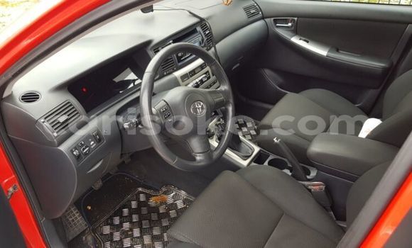 Acheter Occasion Voiture Toyota Corolla Rouge à Kigali, Rwanda Acheter Occasion Voiture Toyota Corolla Rouge à Kigali, Rwanda