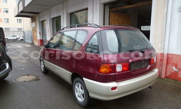 Sayi Na hannu Toyota Picnic Rouge Mota in Kibeho a Rwanda Sayi Na hannu Toyota Picnic Rouge Mota in Kibeho a Rwanda