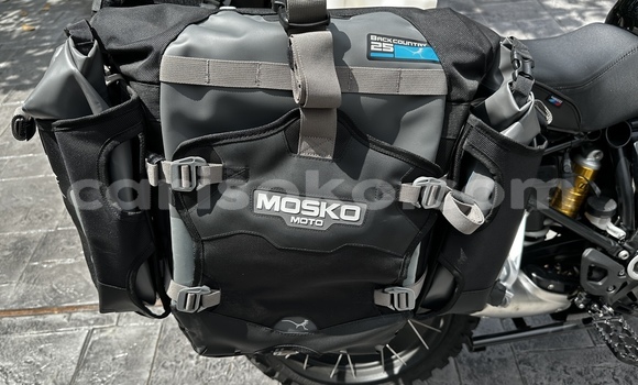 Acheter Occasion Moto BMW R1200GS Adventure Noir à Cyangugu, Cyangugu Acheter Occasion Moto BMW R1200GS Adventure Noir à Cyangugu, Cyangugu