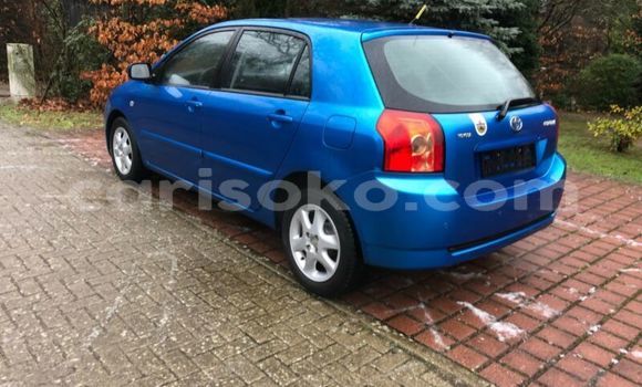 Acheter Occasion Voiture Toyota Corolla Bleu à Kigali, Rwanda Acheter Occasion Voiture Toyota Corolla Bleu à Kigali, Rwanda