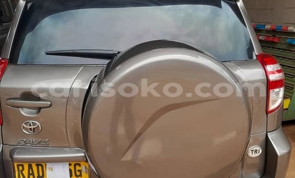 اشتري مستعمل Toyota RAV4 Gris سيارة في Kigali في Rwanda اشتري مستعمل Toyota RAV4 Gris سيارة في Kigali في Rwanda
