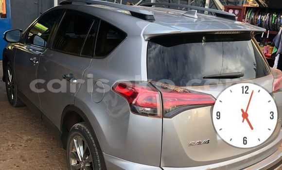 Buy Used Toyota RAV4 Silver Car in Kigali in Rwanda Buy Used Toyota RAV4 Silver Car in Kigali in Rwanda