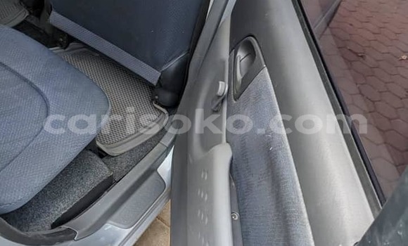 Acheter Occasion Voiture Toyota Yaris Verso Beige à Kigali, Rwanda Acheter Occasion Voiture Toyota Yaris Verso Beige à Kigali, Rwanda