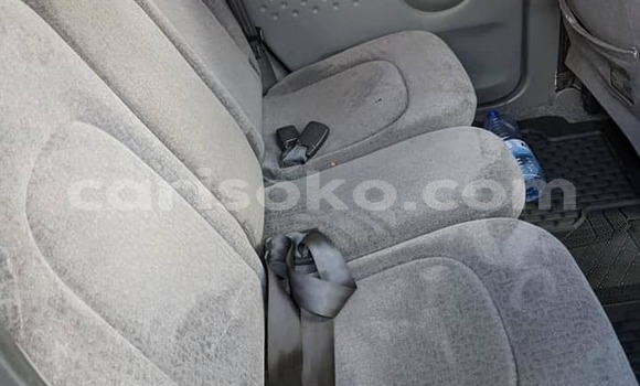 Sayi Na hannu Toyota Yaris Verso Noir Mota in Kigali a Rwanda Sayi Na hannu Toyota Yaris Verso Noir Mota in Kigali a Rwanda