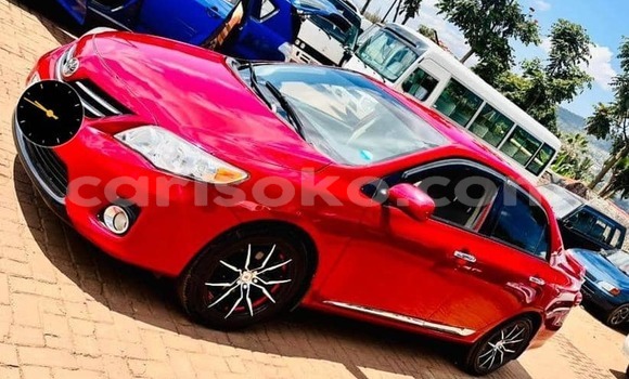 Acheter Occasion Voiture Toyota Corolla Rouge à Kigali, Rwanda Acheter Occasion Voiture Toyota Corolla Rouge à Kigali, Rwanda