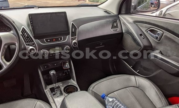 Sayi Na hannu Hyundai Tucson Gris Mota in Kigali a Rwanda Sayi Na hannu Hyundai Tucson Gris Mota in Kigali a Rwanda