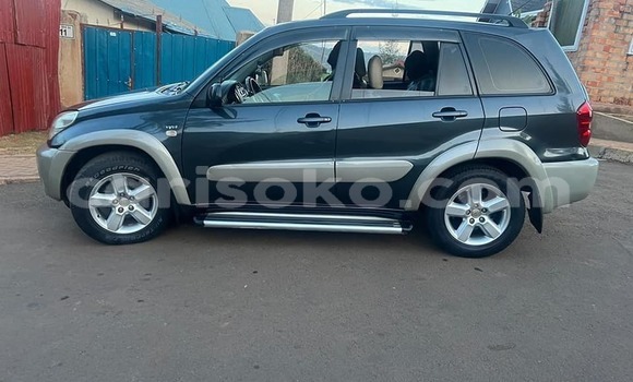 Sayi Na hannu Toyota RAV4 Noir Mota in Kigali a Rwanda Sayi Na hannu Toyota RAV4 Noir Mota in Kigali a Rwanda