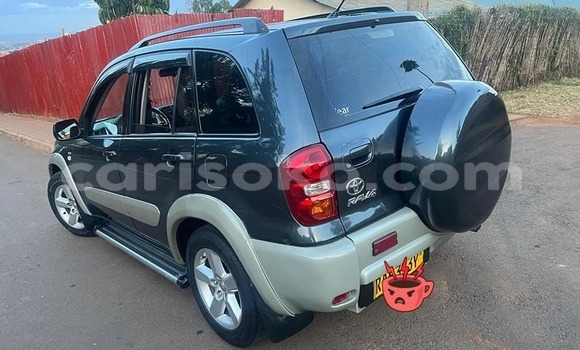 Sayi Na hannu Toyota RAV4 Noir Mota in Kigali a Rwanda Sayi Na hannu Toyota RAV4 Noir Mota in Kigali a Rwanda
