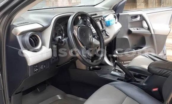اشتري مستعمل Toyota RAV4 Beige سيارة في Kigali في Rwanda اشتري مستعمل Toyota RAV4 Beige سيارة في Kigali في Rwanda
