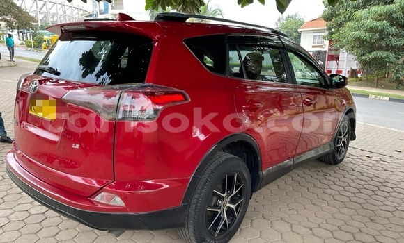Sayi Na hannu Toyota RAV4 Rouge Mota in Kigali a Rwanda Sayi Na hannu Toyota RAV4 Rouge Mota in Kigali a Rwanda