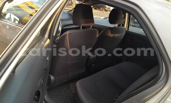 Sayi Na hannu Toyota Yaris Gris Mota in Kigali a Rwanda Sayi Na hannu Toyota Yaris Gris Mota in Kigali a Rwanda