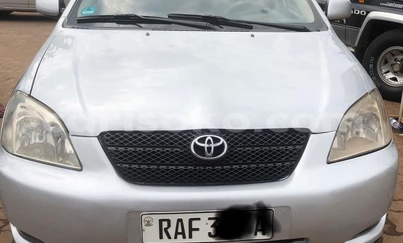 Sayi Na hannu Toyota Corolla Beige Mota in Kigali a Rwanda Sayi Na hannu Toyota Corolla Beige Mota in Kigali a Rwanda