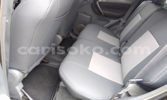 Buy Used Toyota RAV4 Black Car in Kigali in Rwanda Buy Used Toyota RAV4 Black Car in Kigali in Rwanda