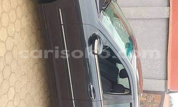 Sayi Na hannu Mercedes-Benz C–Class Noir Mota in Kigali a Rwanda Sayi Na hannu Mercedes-Benz C–Class Noir Mota in Kigali a Rwanda