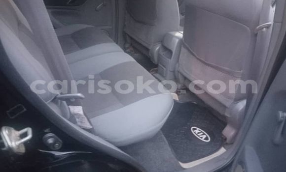 Acheter Occasion Voiture Toyota RAV4 Noir à Kigali, Rwanda Acheter Occasion Voiture Toyota RAV4 Noir à Kigali, Rwanda