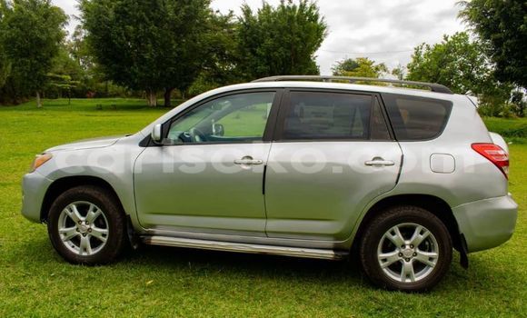 Acheter Occasion Voiture Toyota RAV4 Autre à Kigali, Rwanda Acheter Occasion Voiture Toyota RAV4 Autre à Kigali, Rwanda