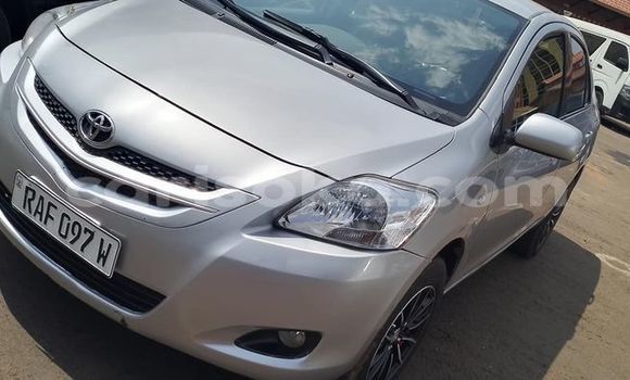 اشتري مستعمل Toyota Yaris Beige سيارة في Kigali في Rwanda اشتري مستعمل Toyota Yaris Beige سيارة في Kigali في Rwanda