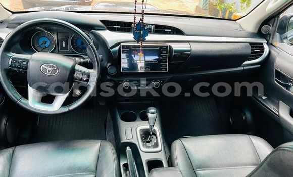 Sayi Sabo Toyota Hiluxe Revo Noir Mota in Kigali a Rwanda Sayi Sabo Toyota Hiluxe Revo Noir Mota in Kigali a Rwanda