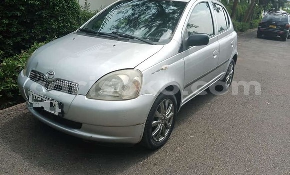 Sayi Na hannu Toyota Yaris Autre Mota in Kigali a Rwanda Sayi Na hannu Toyota Yaris Autre Mota in Kigali a Rwanda