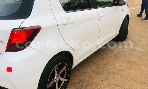Acheter Occasion Voiture Toyota Yaris Blanc à Kigali, Rwanda Acheter Occasion Voiture Toyota Yaris Blanc à Kigali, Rwanda