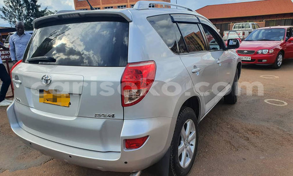 اشتري مستعمل Toyota RAV4 Beige سيارة في Kigali في Rwanda اشتري مستعمل Toyota RAV4 Beige سيارة في Kigali في Rwanda