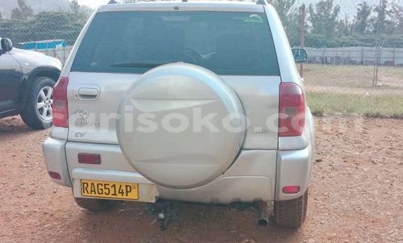 Sayi Na hannu Toyota RAV4 Beige Mota in Kigali a Rwanda Sayi Na hannu Toyota RAV4 Beige Mota in Kigali a Rwanda