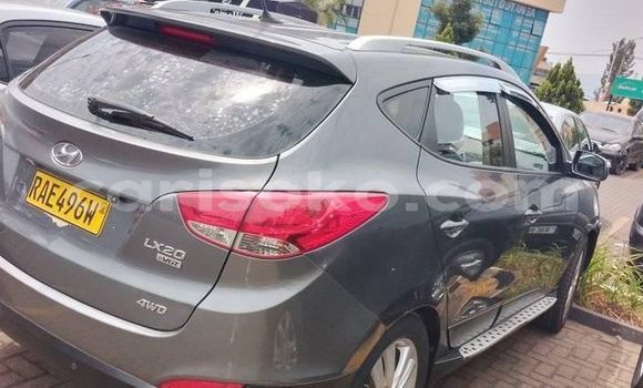 Sayi Na hannu Hyundai Tucson Gris Mota in Kigali a Rwanda Sayi Na hannu Hyundai Tucson Gris Mota in Kigali a Rwanda