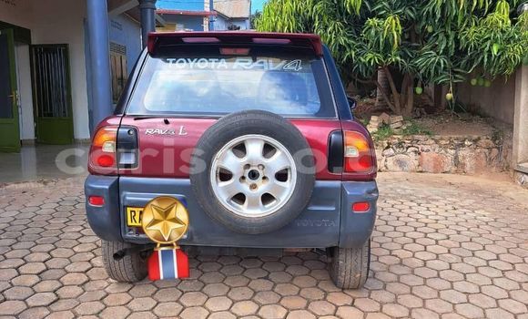 Buy Used Toyota RAV4 Red Car in Kigali in Rwanda Buy Used Toyota RAV4 Red Car in Kigali in Rwanda