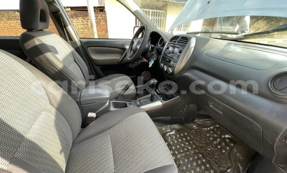 Buy Used Toyota RAV4 Beige Car in Kigali in Rwanda Buy Used Toyota RAV4 Beige Car in Kigali in Rwanda