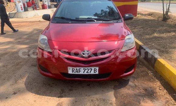 Acheter Occasion Voiture Toyota Yaris Rouge à Kigali, Rwanda Acheter Occasion Voiture Toyota Yaris Rouge à Kigali, Rwanda