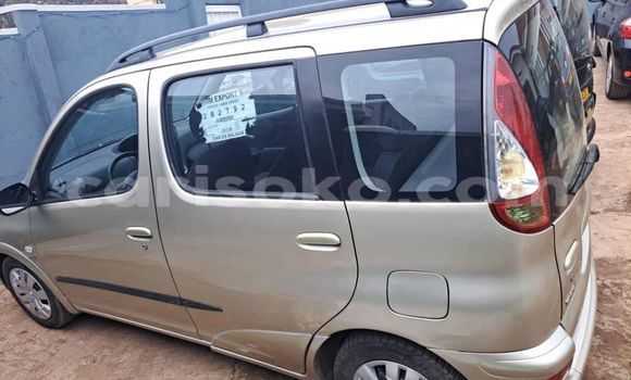 Buy Used Toyota Yaris Verso Beige Car in Kigali in Rwanda Buy Used Toyota Yaris Verso Beige Car in Kigali in Rwanda