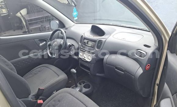 Buy Used Toyota Yaris Verso Beige Car in Kigali in Rwanda Buy Used Toyota Yaris Verso Beige Car in Kigali in Rwanda