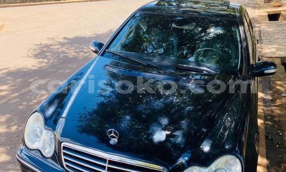 اشتري مستعمل Mercedes-Benz C–Class Noir سيارة في Kigali في Rwanda اشتري مستعمل Mercedes-Benz C–Class Noir سيارة في Kigali في Rwanda