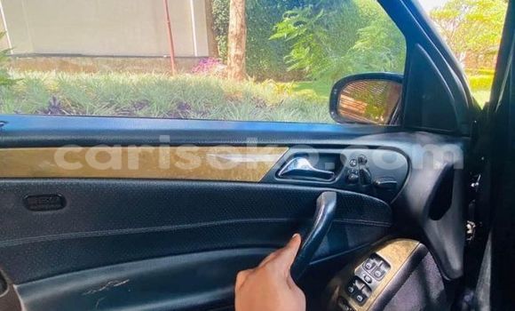 اشتري مستعمل Mercedes-Benz C–Class Noir سيارة في Kigali في Rwanda اشتري مستعمل Mercedes-Benz C–Class Noir سيارة في Kigali في Rwanda