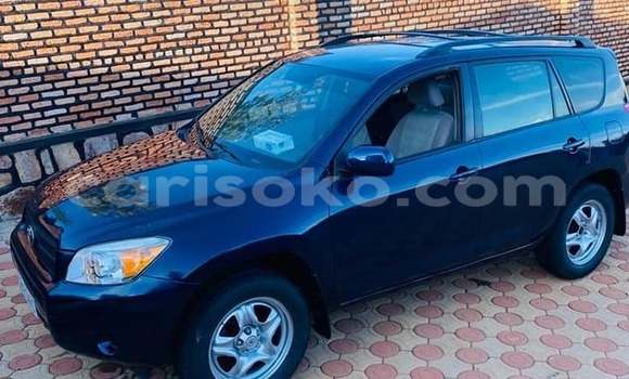 Sayi Na hannu Toyota RAV4 Bleu Mota in Kigali a Rwanda Sayi Na hannu Toyota RAV4 Bleu Mota in Kigali a Rwanda