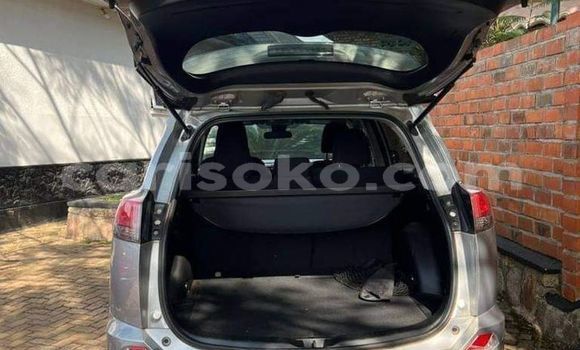 Buy Used Toyota RAV4 Beige Car in Kigali in Rwanda Buy Used Toyota RAV4 Beige Car in Kigali in Rwanda