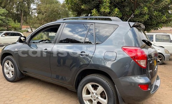 Buy Used Toyota RAV4 Silver Car in Kigali in Rwanda Buy Used Toyota RAV4 Silver Car in Kigali in Rwanda