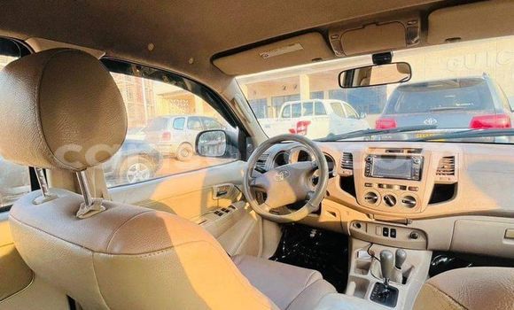 Sayi Na hannu Toyota 4Runner Noir Mota in Kigali a Rwanda Sayi Na hannu Toyota 4Runner Noir Mota in Kigali a Rwanda