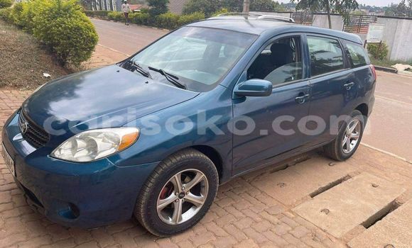 Acheter Occasion Voiture Toyota Matrix Bleu à Kigali, Rwanda