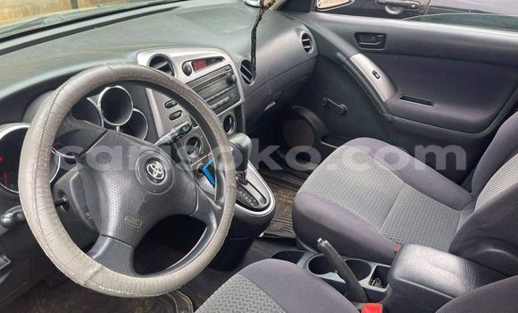 Sayi Na hannu Toyota Matrix Bleu Mota in Kigali a Rwanda Sayi Na hannu Toyota Matrix Bleu Mota in Kigali a Rwanda