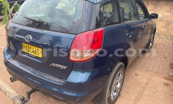 Sayi Na hannu Toyota Matrix Bleu Mota in Kigali a Rwanda Sayi Na hannu Toyota Matrix Bleu Mota in Kigali a Rwanda