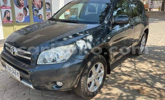 Buy Used Toyota RAV4 Black Car in Kigali in Rwanda Buy Used Toyota RAV4 Black Car in Kigali in Rwanda