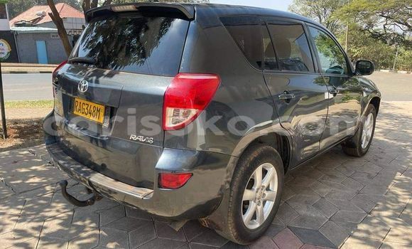Buy Used Toyota RAV4 Black Car in Kigali in Rwanda Buy Used Toyota RAV4 Black Car in Kigali in Rwanda