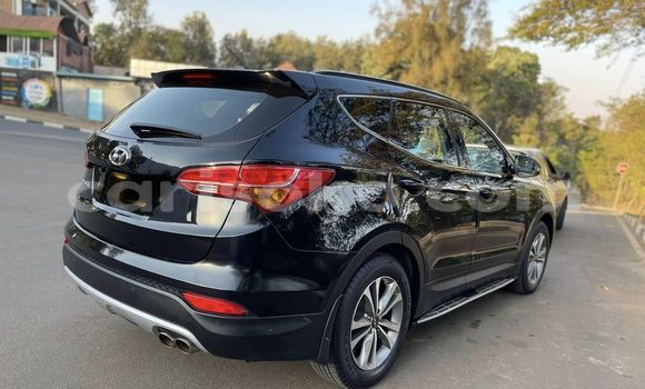 Buy Used Hyundai Santa Fe Black Car in Kigali in Rwanda Buy Used Hyundai Santa Fe Black Car in Kigali in Rwanda