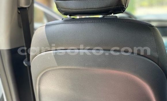 Buy Used Kia K5 White Car in Kigali in Rwanda Buy Used Kia K5 White Car in Kigali in Rwanda