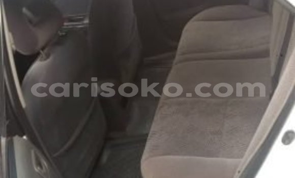 Sayi Na hannu Toyota Avensis Blanc Mota in Kigali a Rwanda Sayi Na hannu Toyota Avensis Blanc Mota in Kigali a Rwanda