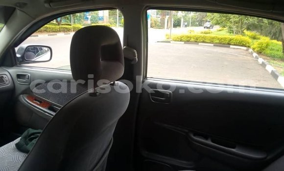 Sayi Na hannu Toyota Avensis Blanc Mota in Kigali a Rwanda Sayi Na hannu Toyota Avensis Blanc Mota in Kigali a Rwanda