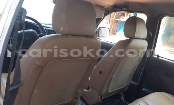 Sayi Na hannu Toyota Hilux Blanc Mota in Kigali a Rwanda Sayi Na hannu Toyota Hilux Blanc Mota in Kigali a Rwanda